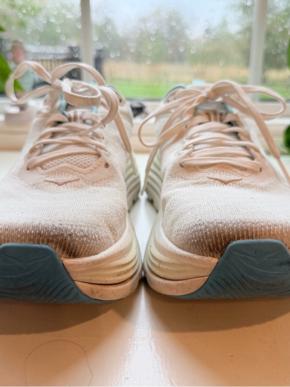 Hoka Gaviota 5 Running Sneakers, Women’s 8.5 - Picture 9 of 9